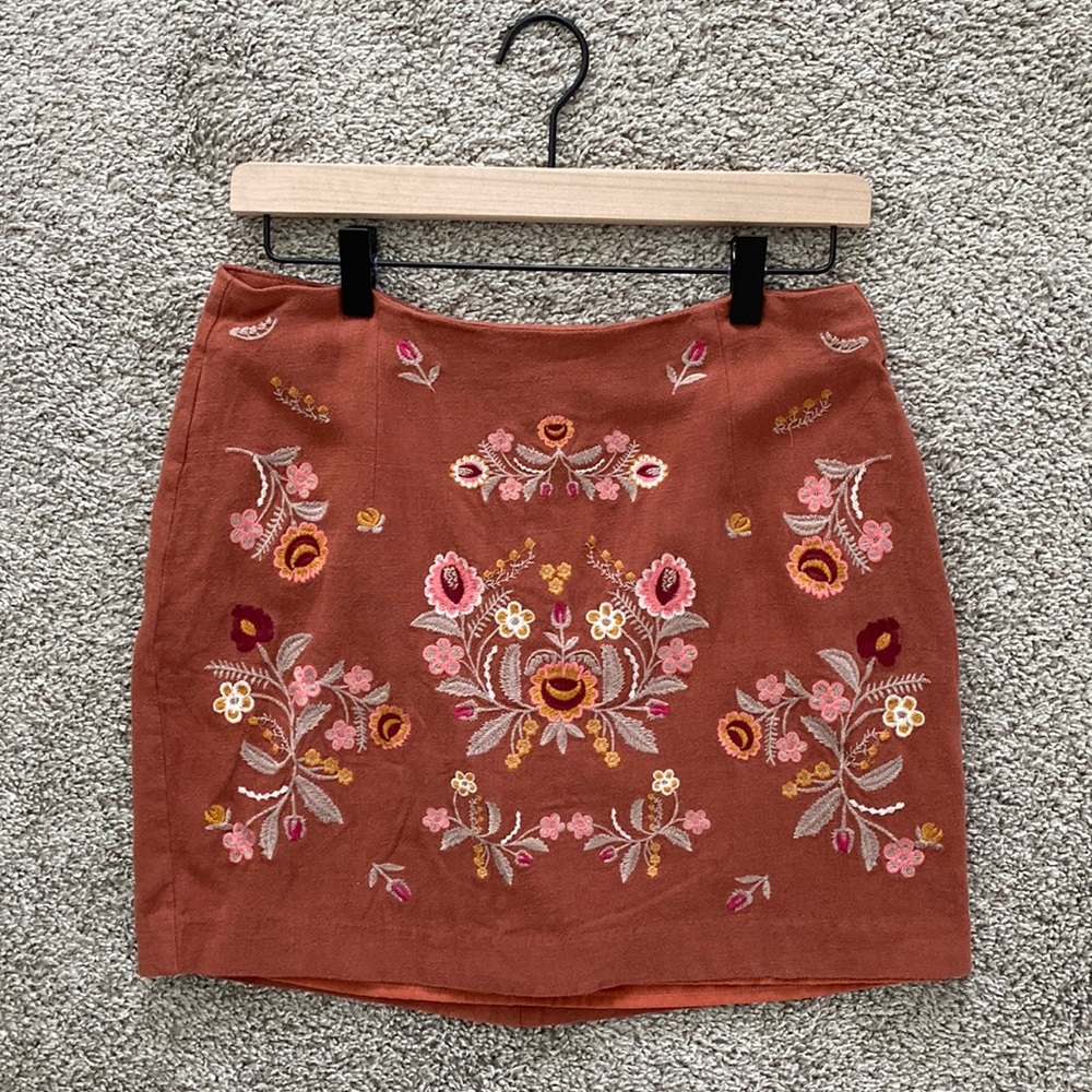 Embroidered a-line skirt